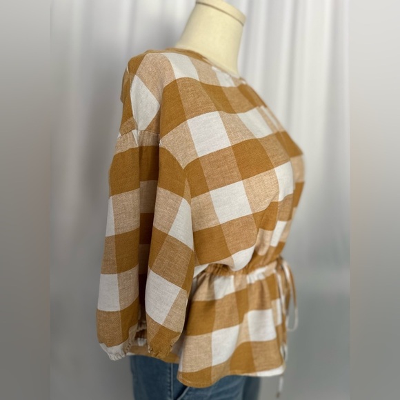 Who What Wear Plus Size Balloon Elbow Sleeve Popover Blouse (450) - Picture 4 of 14